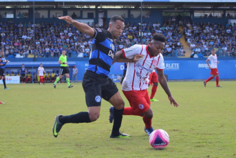 Notícia - Hercílio e Brusque na frente na Copa SC