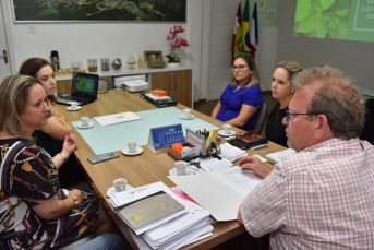 Notícia - Projeto sobre plantas medicinais da Unesc em UBS