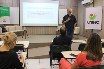 Notícia - Unesc recebe Coordenador do Programa Nacional de Pós-Graduação