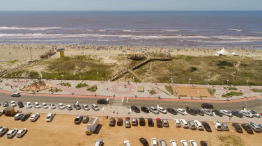 Notícia - Depois da praia, a fila na estrada