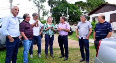 Notícia - Vereadores sugerem construção de viaduto no Centro