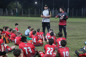 Notícia - Observador técnico do Flamengo visita a Escolinha de Futebol do Mampituba