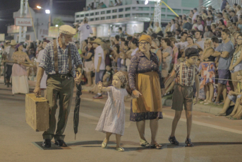 Notícia - Criciúma desfila no Carnaval de Balneário Rincão