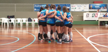 Notícia - Forquilhinha está na fase final do Estadual sub-14 de vôlei feminino