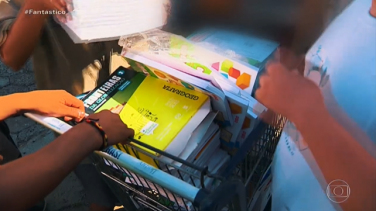 Notícia - Bairro da Juventude recebe livros didáticos recolhidos pela equipe do Fantástico 