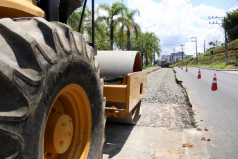 Notícia - Obras retornam na Avenida Centenário