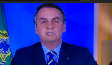 Notícia - Em pronunciamento, Bolsonaro volta a defender isolamento vertical