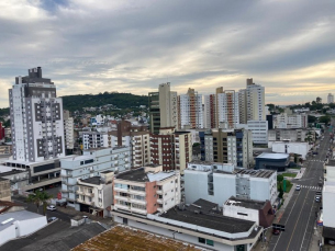 Notícia - Último dia de novembro deve ser marcado por virada no tempo 