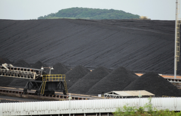 Notícia - Gigante do setor de energia pode deixar região sul e fechar 20 mil postos de trabalho 