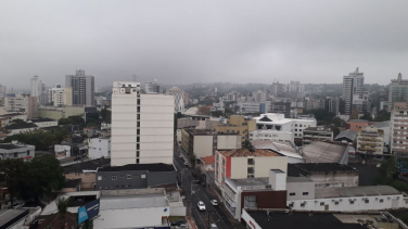 Notícia - Sexta chuvosa e fria no sul do estado 