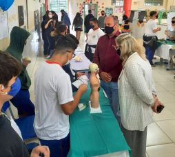 Notícia - Escola José Cesário da Silva promove I Feira Científico-cultural em Criciúma