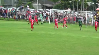 Notícia - Turvo sai na frente na final da Larm