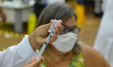 Notícia - Doses da vacina Butantan e AstraZeneca devem chegar ao estado nesta semana 