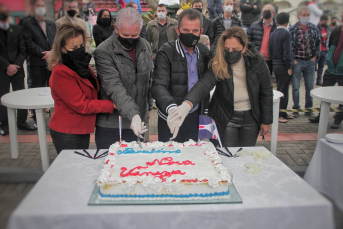 Notícia - Nova Veneza celebra 130 anos com entrega de rua e corte de bolo