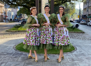 Notícia - Faltam poucos dias para a 20ª Festa do Vinho de Urussanga