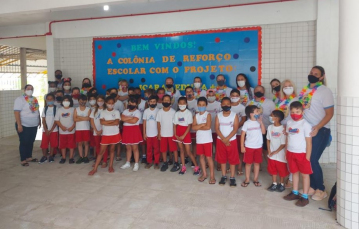 Notícia - Alunos participam do primeiro dia do Projeto Içara Ensina Mais 