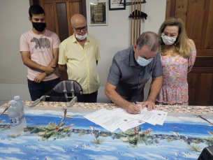 Notícia - Rua 12 de Outubro será pavimentada em Forquilhinha