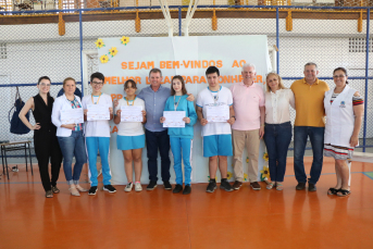 Notícia - Estudantes de Nova Veneza são premiados na Olimpíada Brasileira de Astronomia 