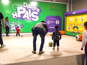 Notícia - Em clima de Dia dos Pais, Criciúma Shopping proporciona brincadeiras gratuitas