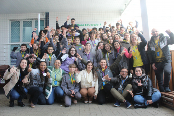 Notícia - Escola S de Criciúma conquista 66 medalhas na Olimpíada Canguru de Matemática