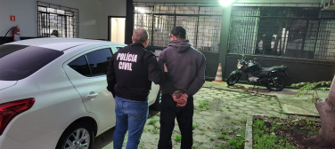 Notícia - Polícia Civil de Criciúma prende estelionatários do Golpe do Bilhete em Curitiba