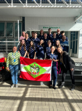 Notícia - Alunos da Escola S de Criciúma participam de torneio internacional de robótica