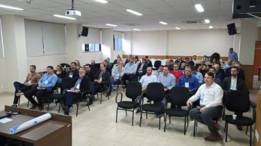 Notícia - Workshop sobre inovação e desenvolvimento reúne líderes regionais em Criciúma