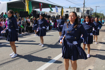 Notícia - Morro da Fumaça inaugura novos uniformes das bandas no Desfile de 7 de Setembro