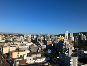 Notícia - Márcio Sônego: terça-feira será de sol e calor em Criciúma e região (ÁUDIO)