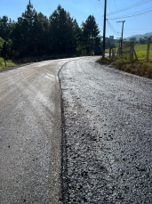 Notícia - Siderópolis: pavimentação da estrada geral da Linha Macarini está na reta final