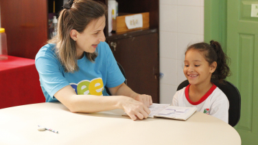 Notícia - Dia da Educação: Criciúma fortalece conhecimento por meio de projetos e investimentos na área