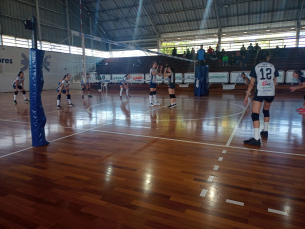 Notícia - Vôlei de Forquilhinha estreia com vitórias e conquista segundo lugar na chave pelo Estadual