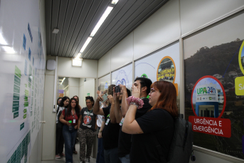 Notícia - Em visita técnica, estudantes chilenos conhecem as unidades de saúde de Criciúma