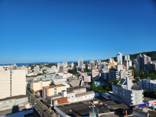 Notícia - ((Áudio)) Sol e temperaturas acima dos 30°C na região