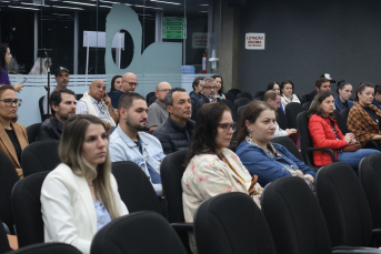 Notícia - Governo de Criciúma promove palestra sobre presença digital para microempreendedores