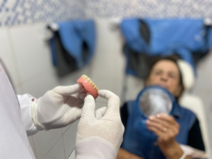 Notícia - Mutirão de prótese dentária é realizado em Cocal do Sul