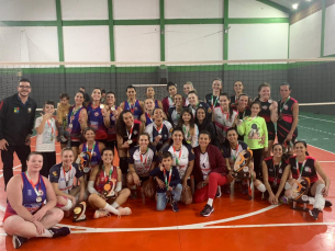 Notícia - Cocal do Sul é vice-campeão na 2ª Copa de Voleibol