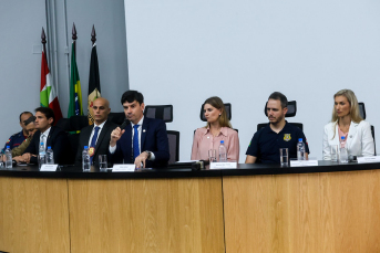 Notícia - Delegado-geral alerta sobre fake news após tragédia em Blumenau: 