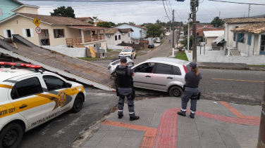 Notícia - Em acidente, envolvidos pediram que polícia não fosse acionada