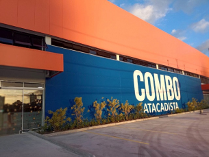 Notícia - Giassi inaugura nova unidade do Combo Atacadista