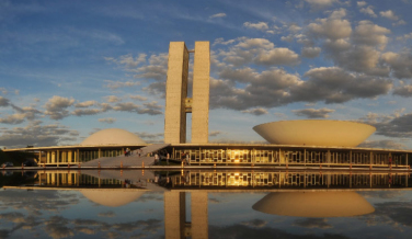 Notícia - Congresso Nacional retoma trabalhos nesta segunda-feira