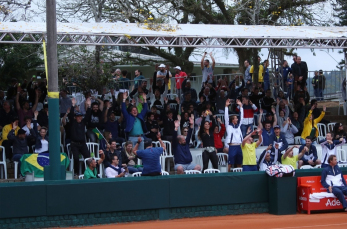 Notícia - Torcida empolgada com a Copa Davis no Mampituba