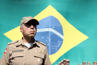 Notícia - Coronel Araújo Gomes deixa o comando da PM em SC