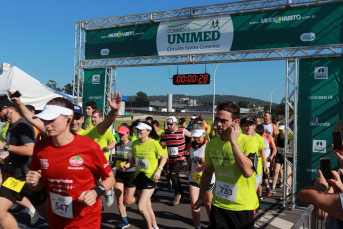 Notícia - Corrida Unimed Criciúma reúne mais de 500 atletas