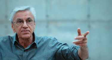 Notícia - Caetano Veloso se manifesta após ver vídeo de Salvaro