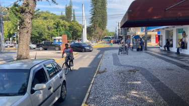 Notícia - Estacionamento rotativo gratuito é disponibilizado em Araranguá