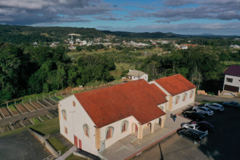 Notícia - Sessão Solene da Câmara abre programação da Festa da Gastronomia