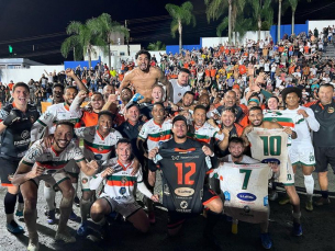 Notícia - Camboriú na semifinal do Catarinense e garantido no Brasileiro