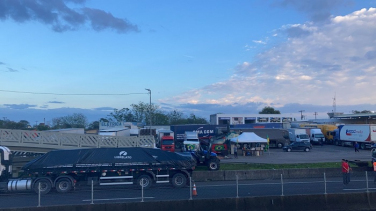 Notícia - Polícia Rodoviária Federal acaba com bloqueios nas rodovias 