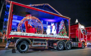 Notícia - Caravana de Natal da Coca-Cola chega a Criciúma nesta terça-feira